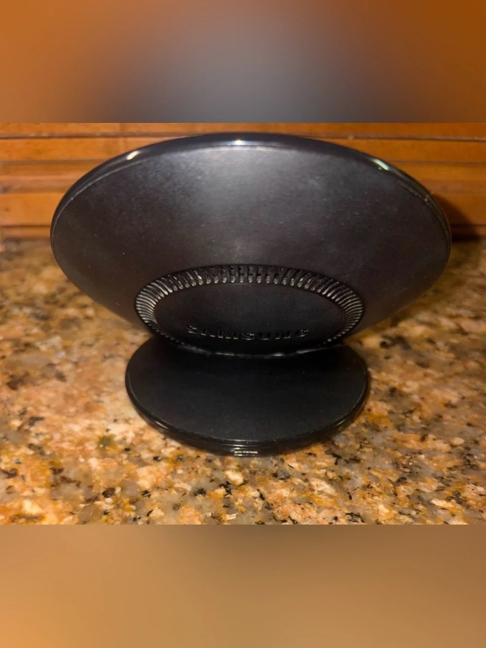 Samsung Black Fast Charge Wireless Stand